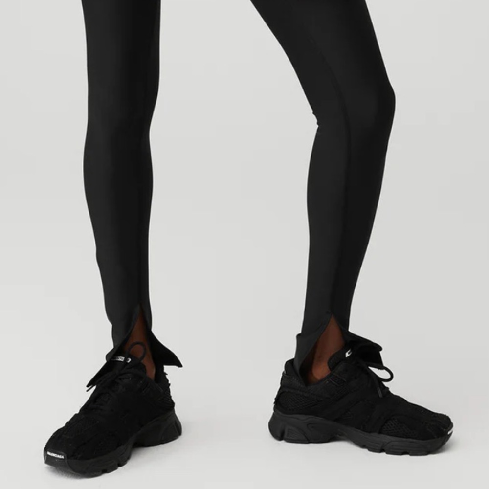 Alo elongated legging